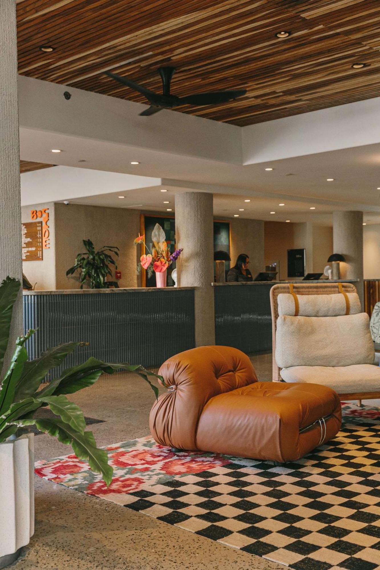 Wayfinder Waikiki - Voted Top 10 Best Hotels In Hawaii! Honolulu Esterno foto